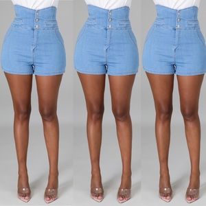 High Waist Denim shorts!